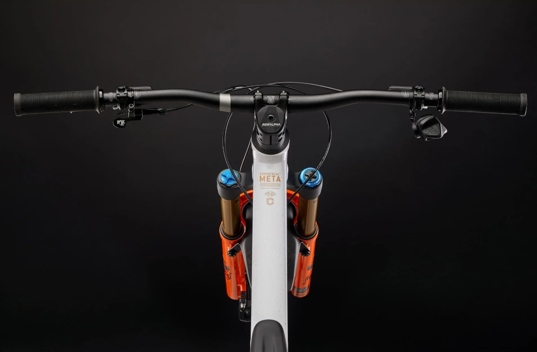Commencal Meta V5 Signature