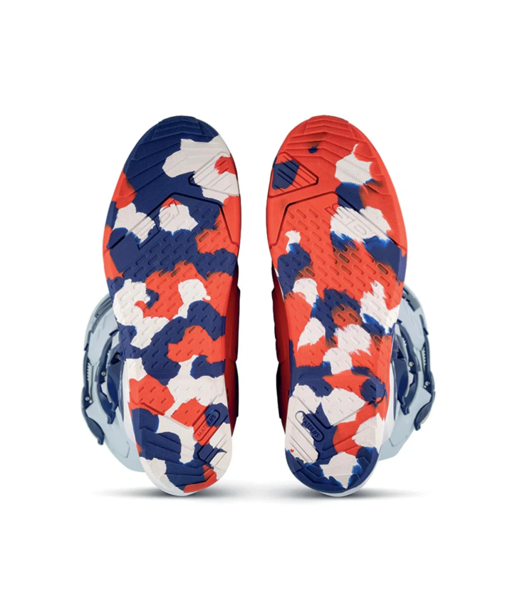Boots ST. Crossair